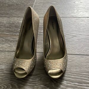 Rose Gold Sparkle Pumps